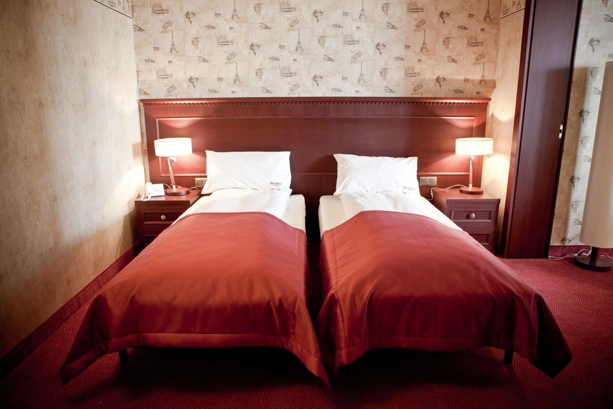 Hotel Rodan Kórnik Dış mekan fotoğraf